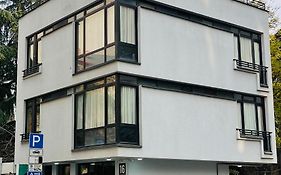 Art Family Hotel